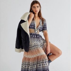 Rare Feelings Maxi Dress Color: Blue/Multi Colors Small